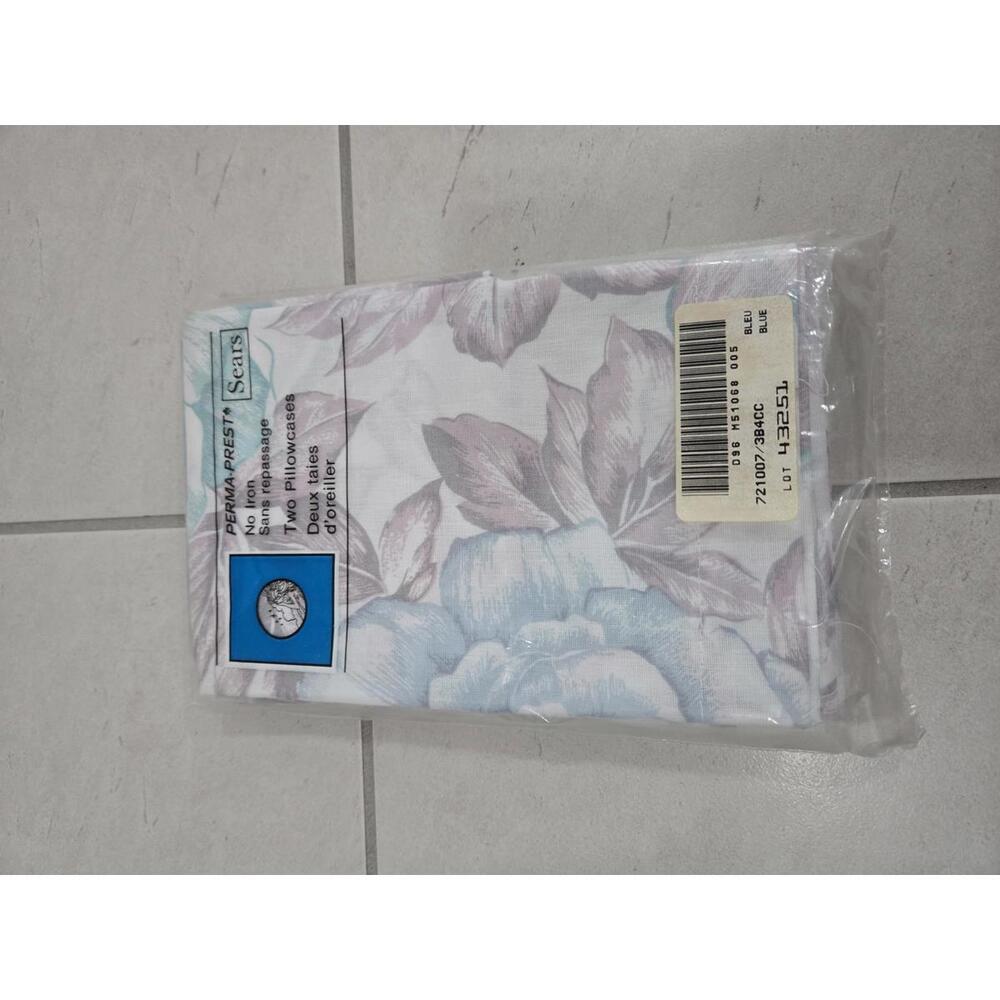 New Sears Pillowcases Set of 2 Standard Perma Press, No Iron Floral Blue Purple